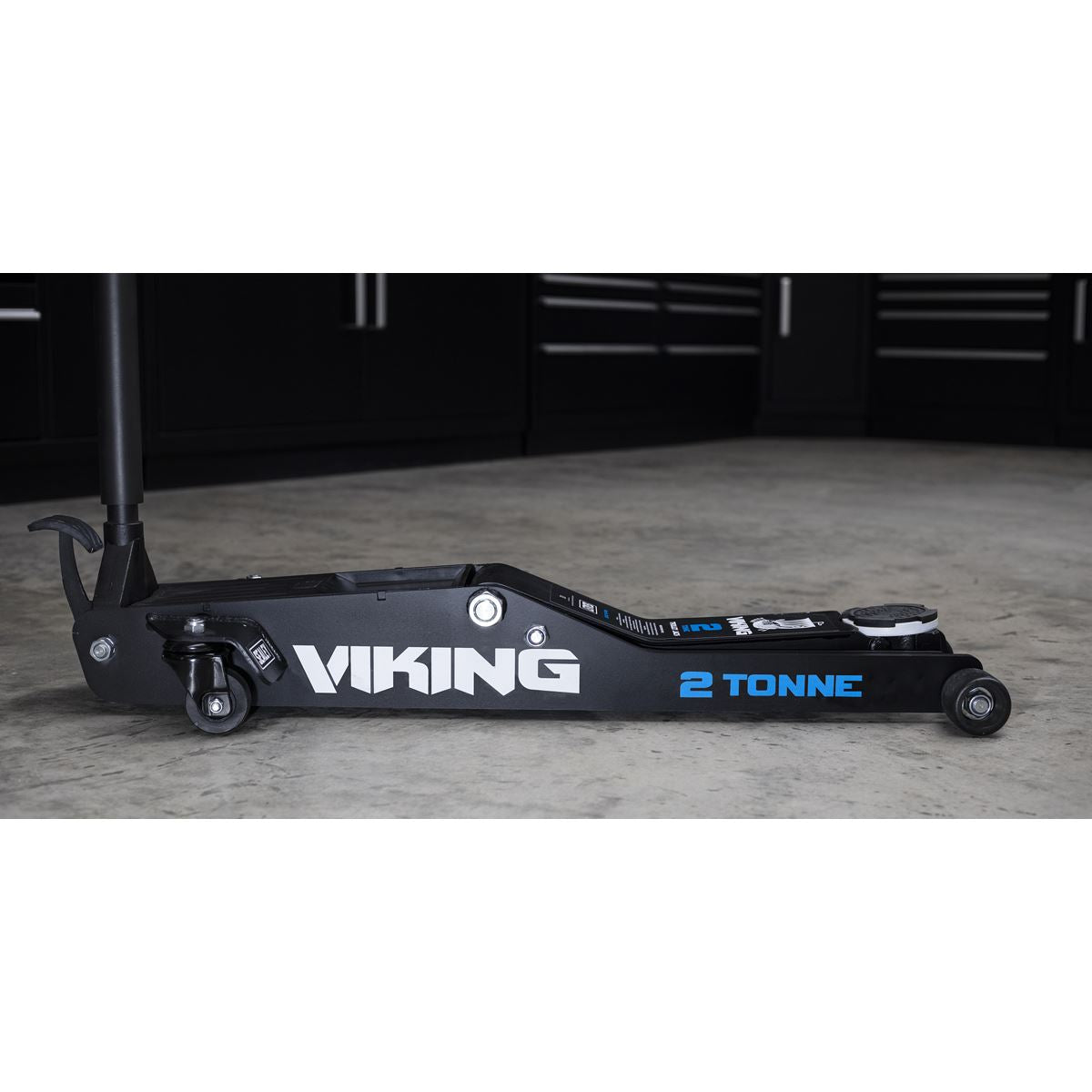 Sealey Viking Low Profile Professional Long Reach Trolley Jack 2 Tonne with Rocket Lift 2100TB