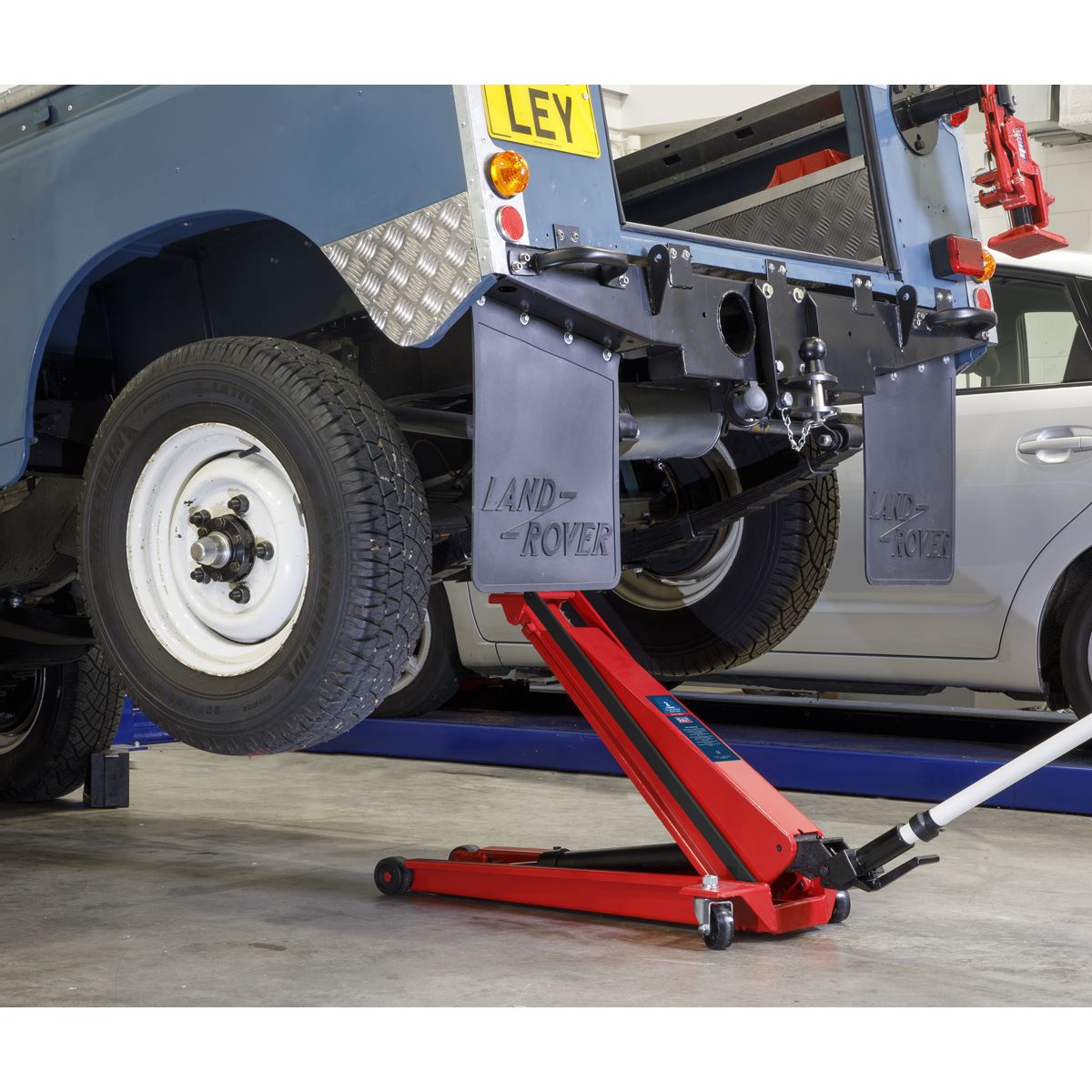 Sealey Trolley Jack 2 Tonne High Lift Low Profile 2200HL