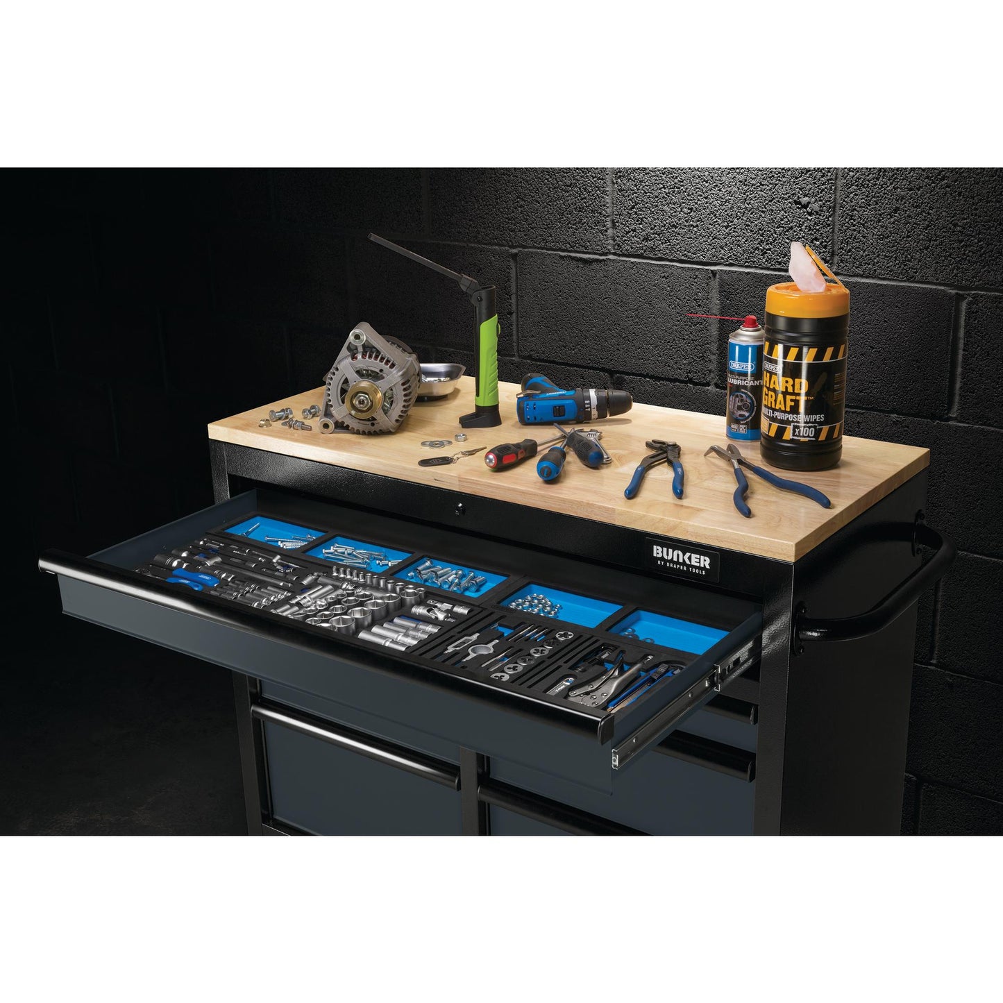 BUNKER® 7 Drawer Workbench Roller Tool Cabinet, 41", Grey