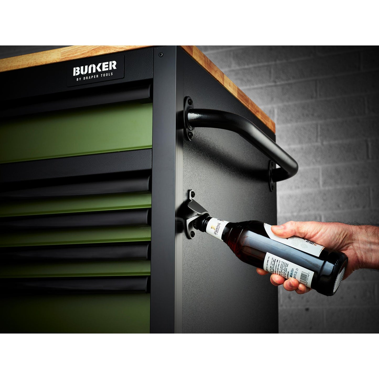 BUNKER® 15 Drawer Workbench Roller Tool Cabinet, 61", Green