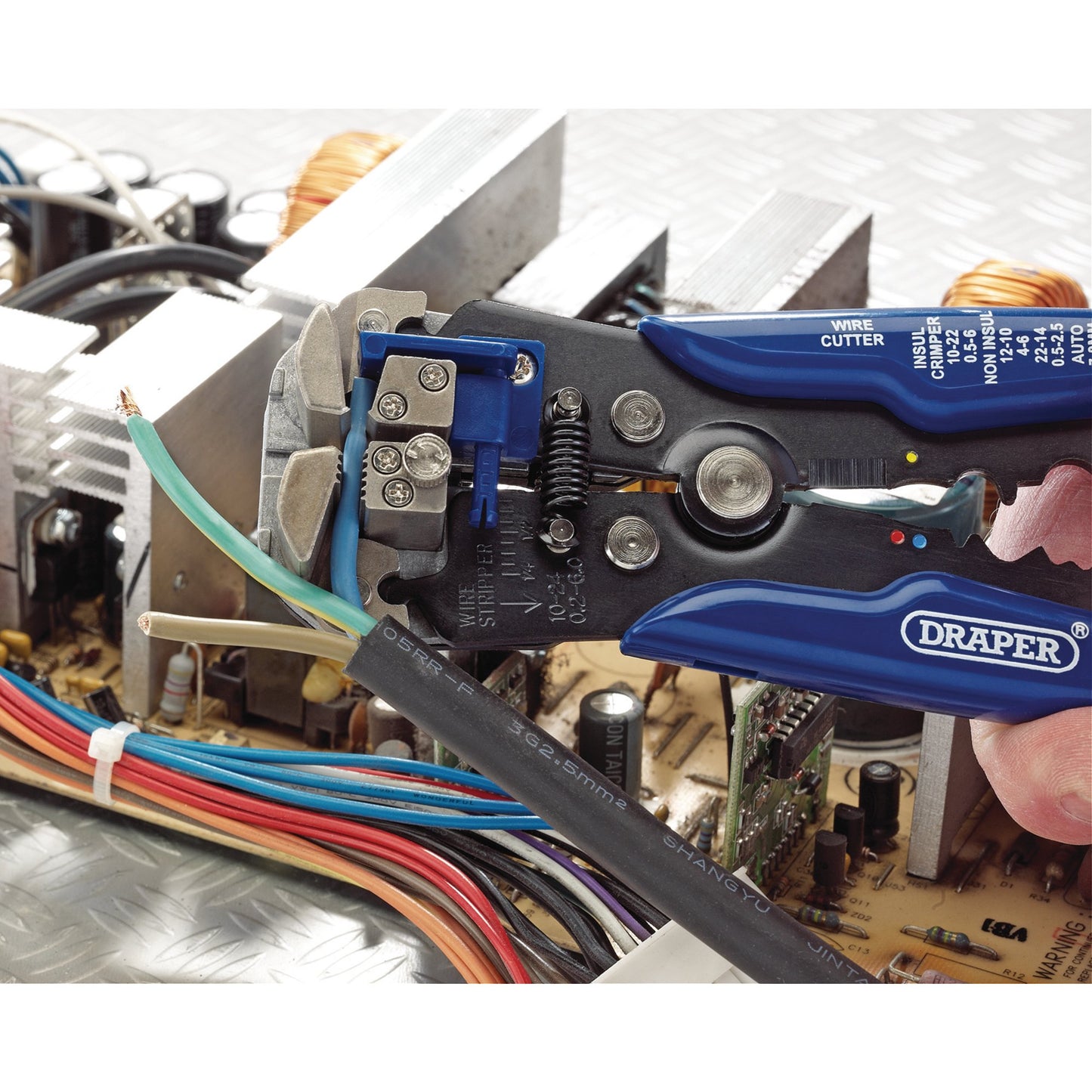 Draper Dual Action Automatic Wire Stripper Crimper 205mm Range 0.2-6.0mm² 35385