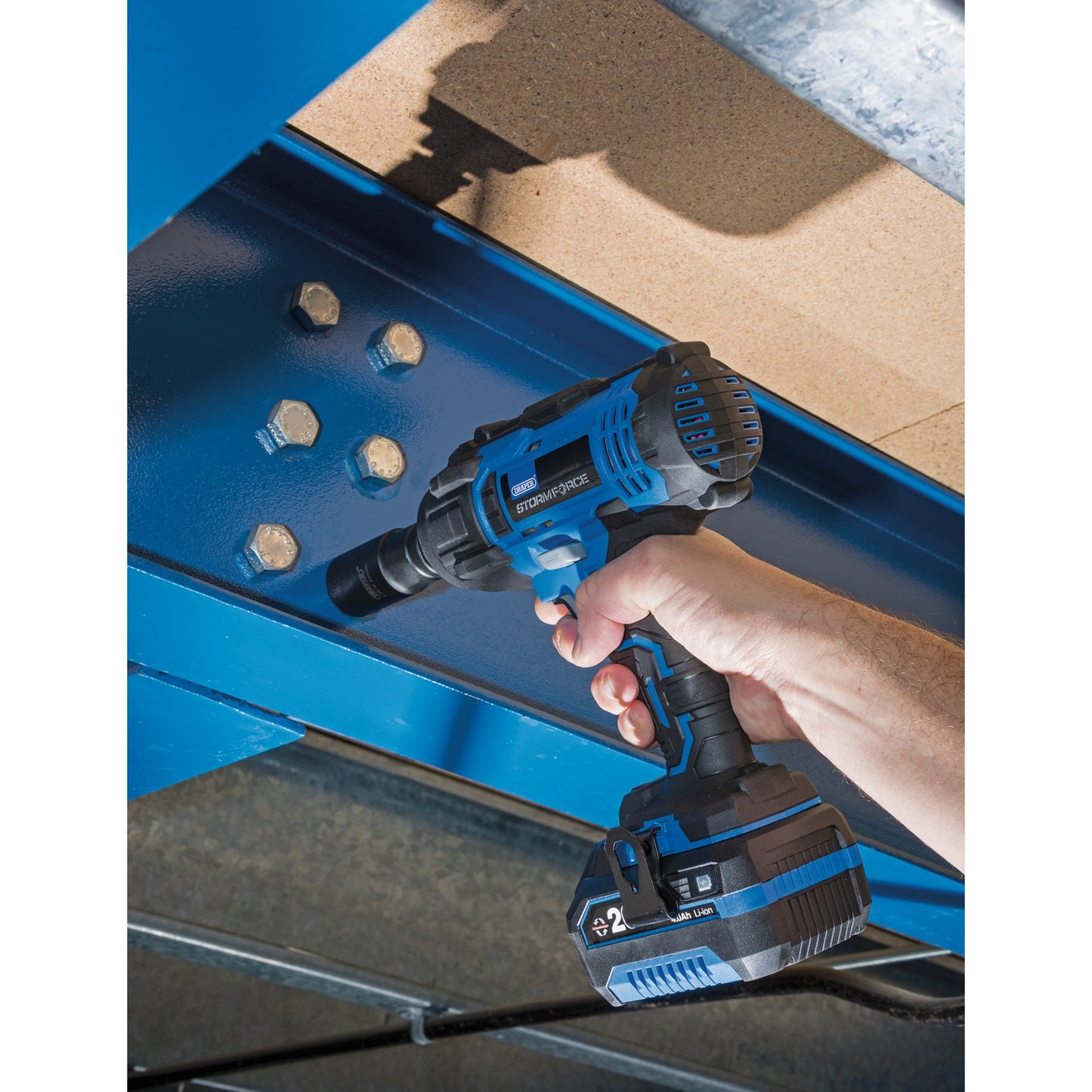 Draper Storm Force 20V Impact Wrench, 1/2"D 400Nm 1 x 4.0Ah Battery 43785