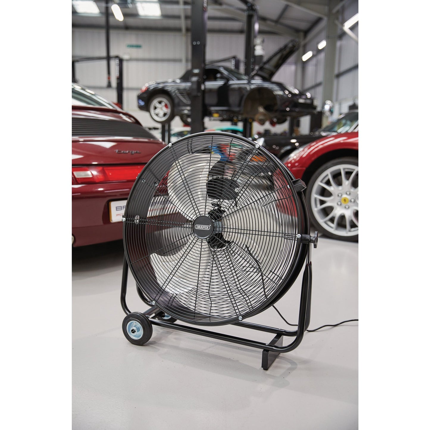 Draper 230V Drum Fan 24" 610mm On Wheels Three Speed Heavy Duty 120W