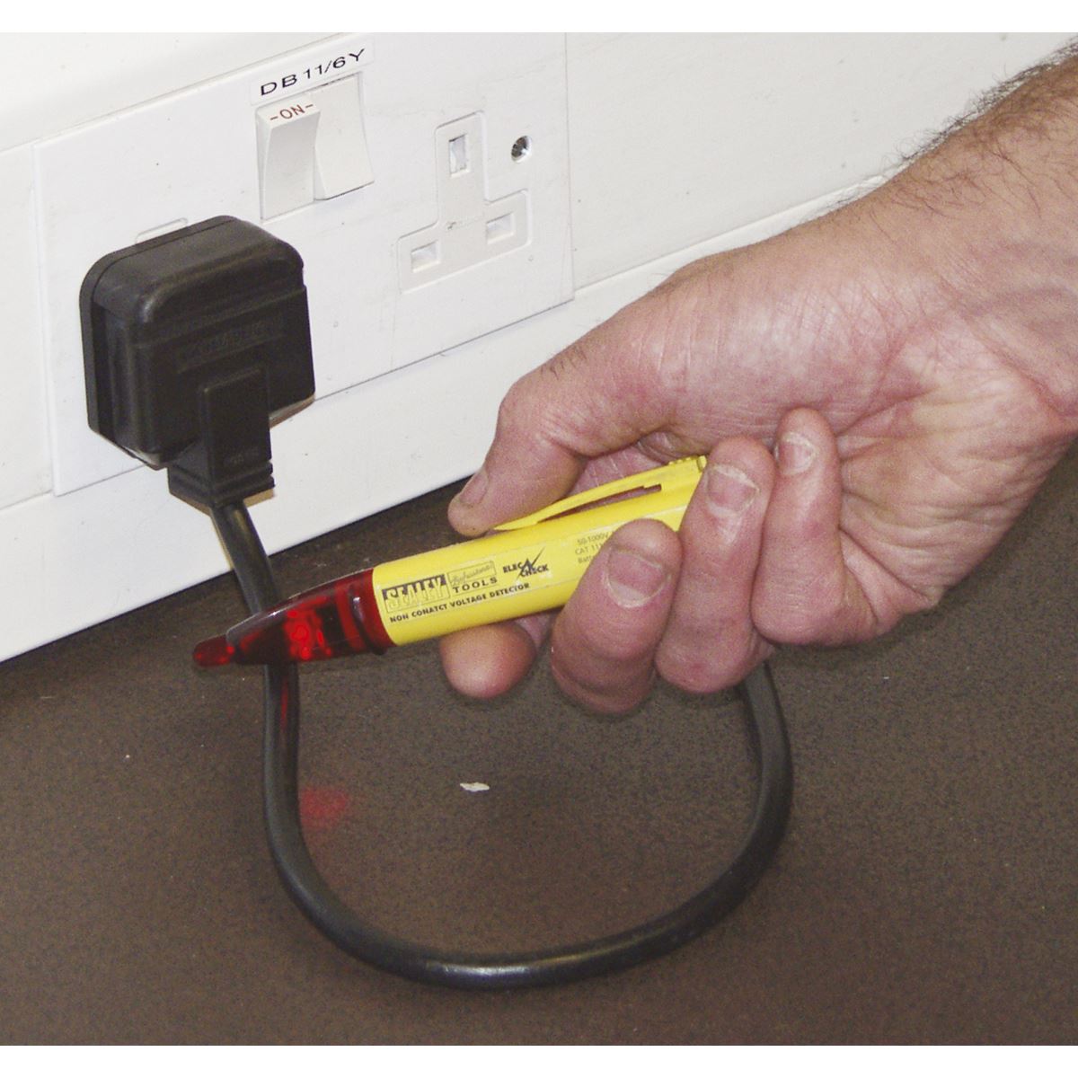 Sealey Non-Contact Voltage Detector 80-1000V AK1998