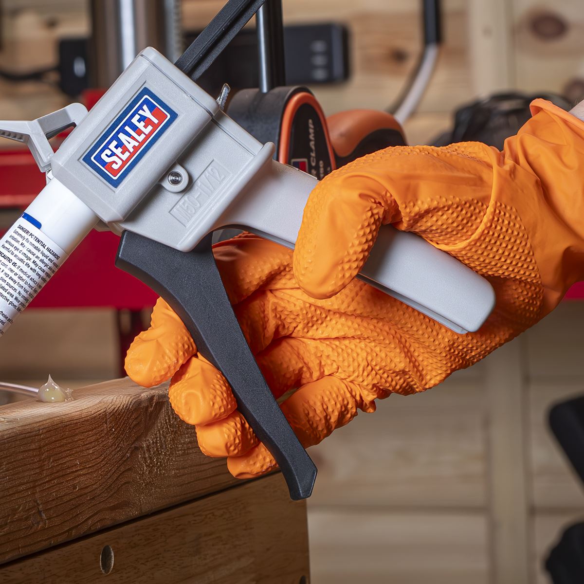 Sealey Dual Mix Applicator Glue Gun Takes 25ml and 50ml Tubes AK3880