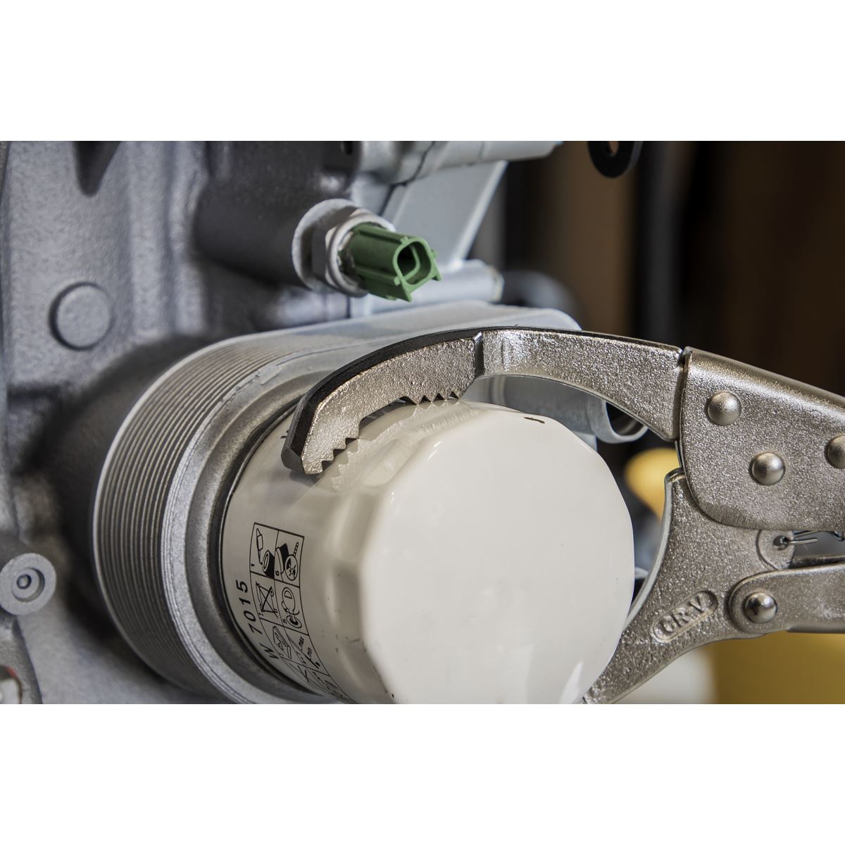 Sealey �45-130mm Oil Filter Locking Pliers - Angled AK6423