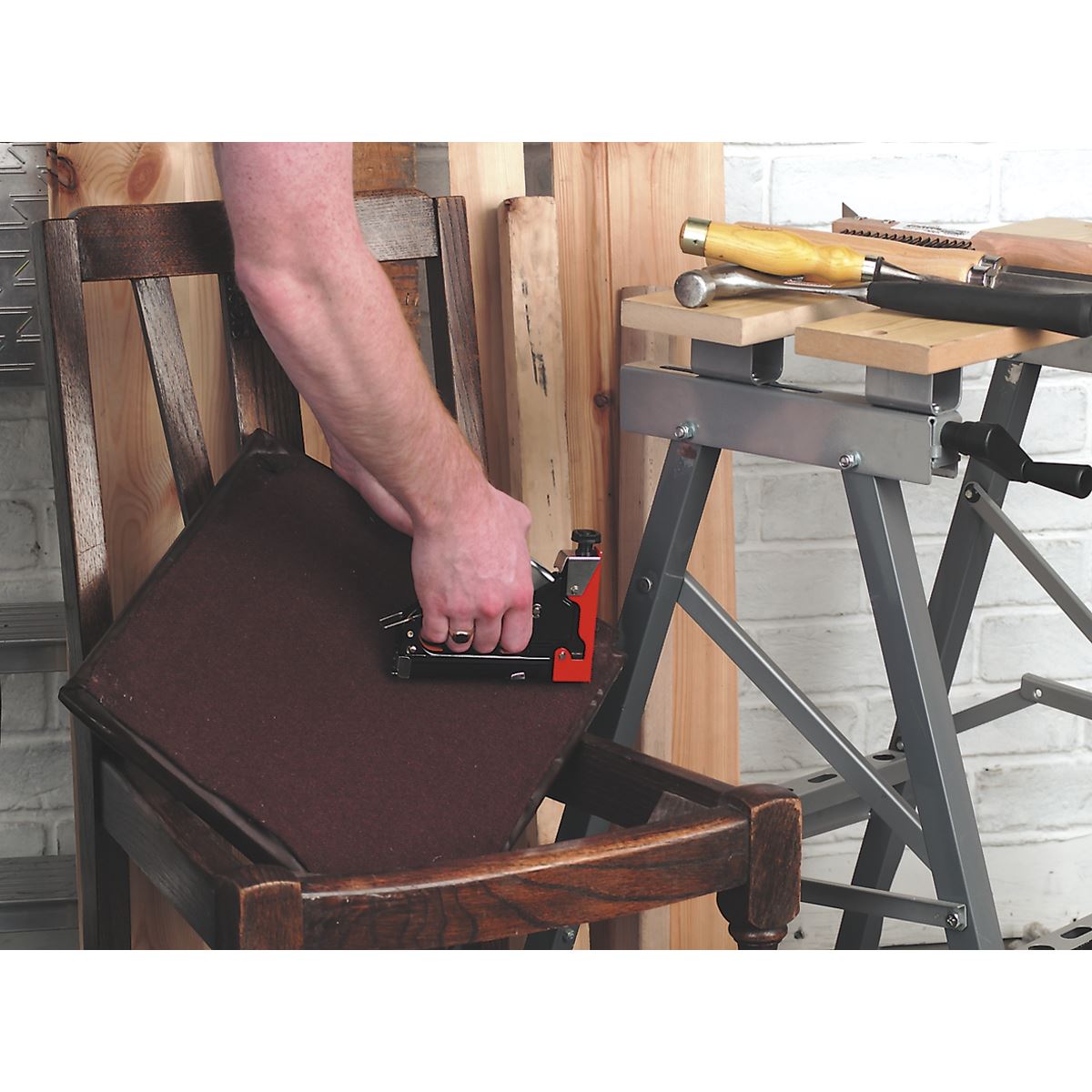 Sealey Staple & Brad Nail Gun Heavy-Duty 4-14mm AK7061