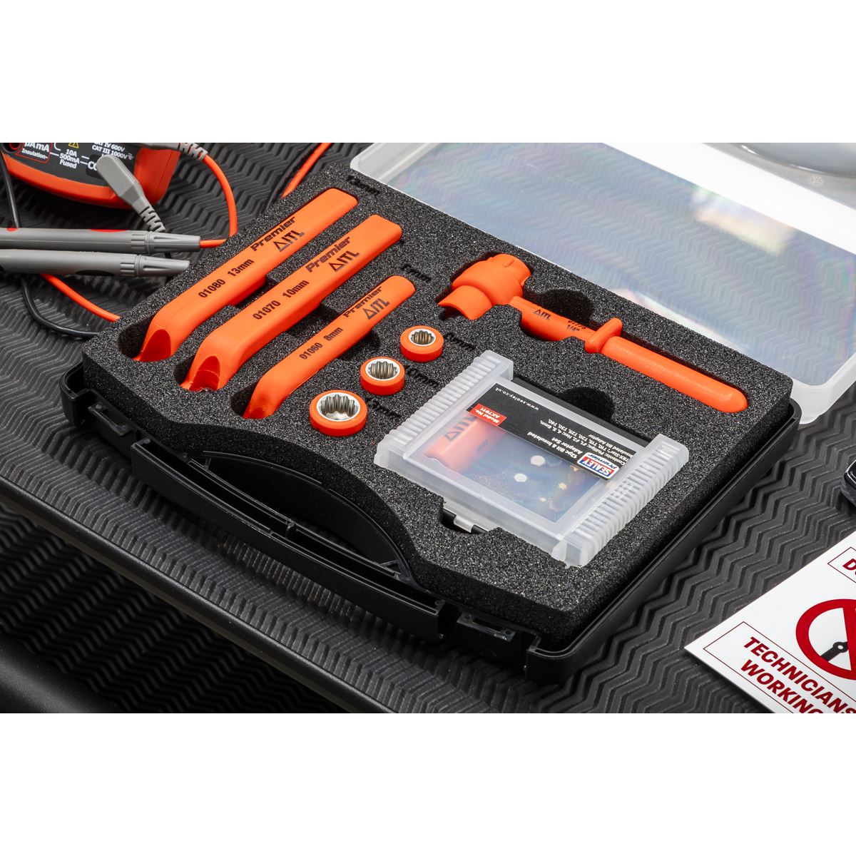 Sealey Hybrid & Electric Vehicle Battery Tool Kit 19pc AK7911