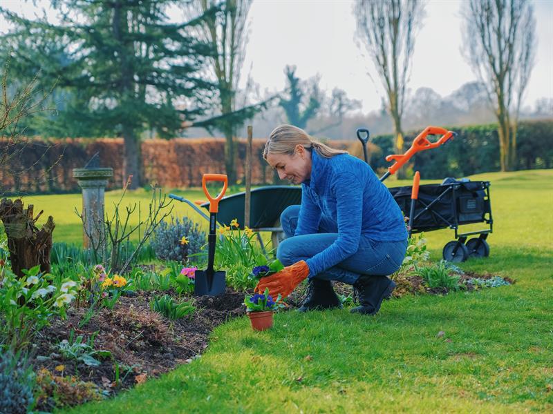 BLACK + DECKER BETL1820L POWERCONNECT™ Tiller 18V 1 x 2.0Ah Li-ion B/DBETL1820L