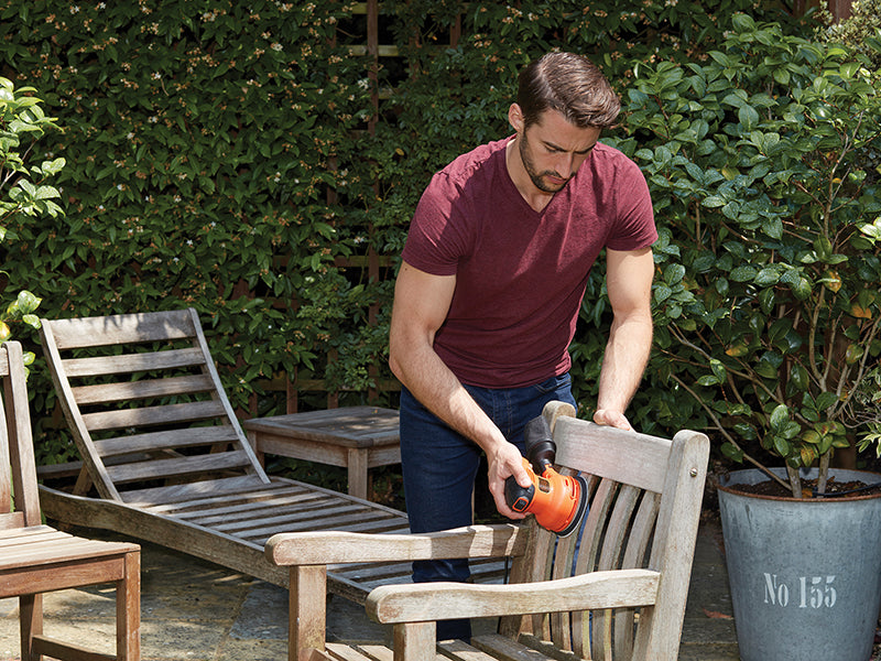 BLACK + DECKER BEW210 Heritage Random Orbital Sander 230W 240V B/DBEW210