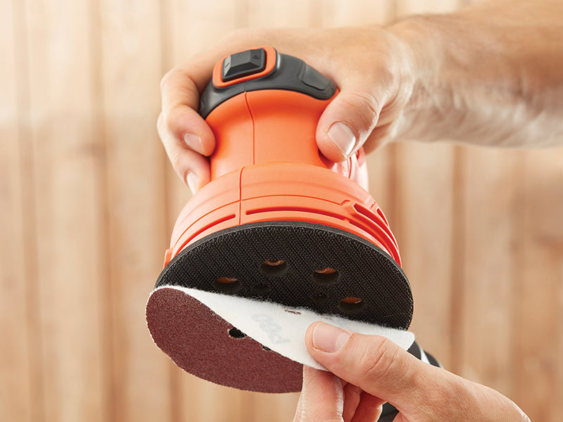 BLACK + DECKER BEW210 Heritage Random Orbital Sander 230W 240V B/DBEW210