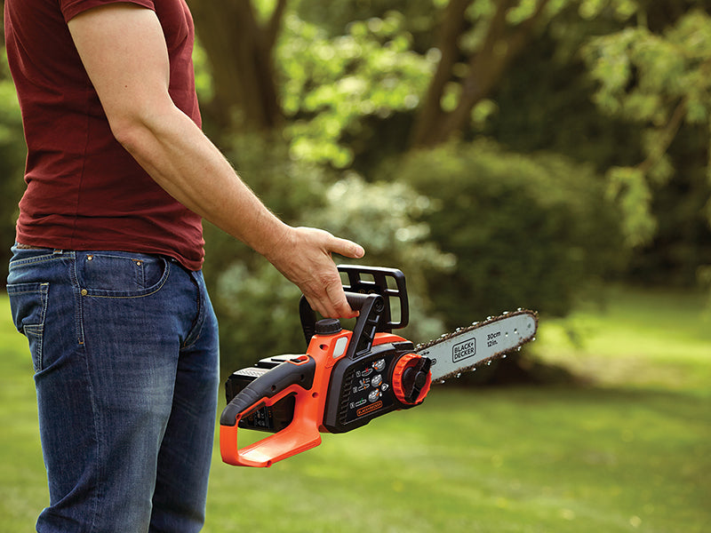 BLACK + DECKER GKC3630L20 Cordless Chainsaw 30cm Bar 36V 1 x 2.0Ah Li-ion B/DGKC3630L2