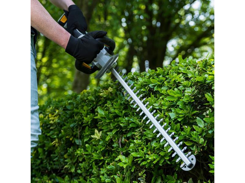 Batavia Hedge Trimmer 18V Bare Unit MAXXPACK BAT7064547
