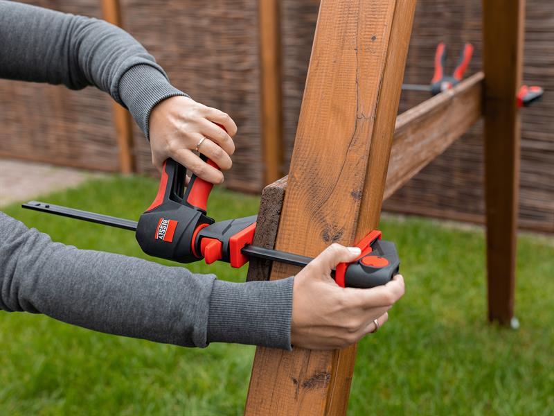 Bessey EZ360 One Handed Clamp 150mm 360° Force Of Up To 1,400N BESEZ36015