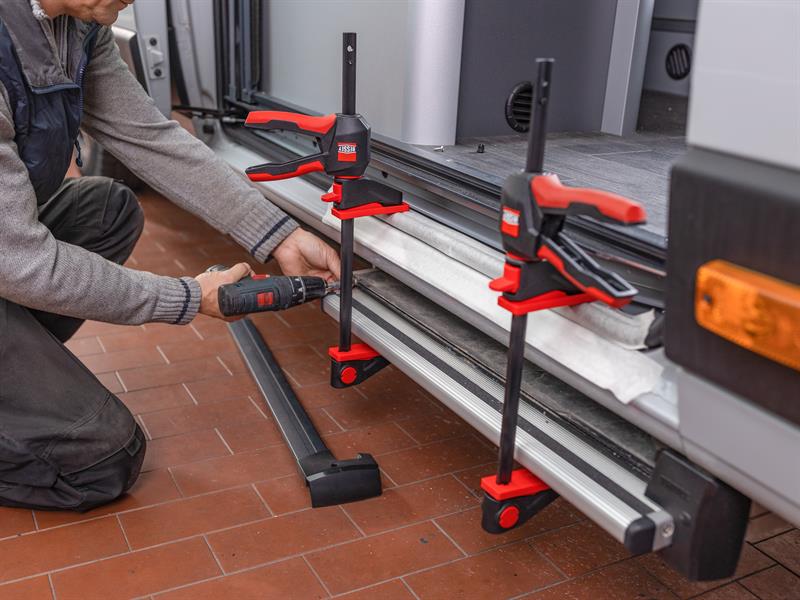 Bessey EZ360 One Handed Clamp 450mm 360° Force Of Up To 1,400N BESEZ36045