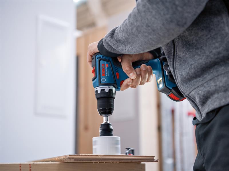 Bosch Professional Drill Driver 18V 2 x 4.0Ah Li-ion Chuck 13mm BSH6019K6071