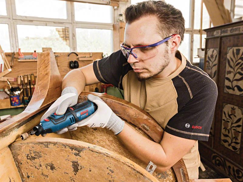 Bosch GRO 12V-35 Rotary Tool 12V 2 x 2.0Ah Li-ion + Accessories BSHGRO12V35