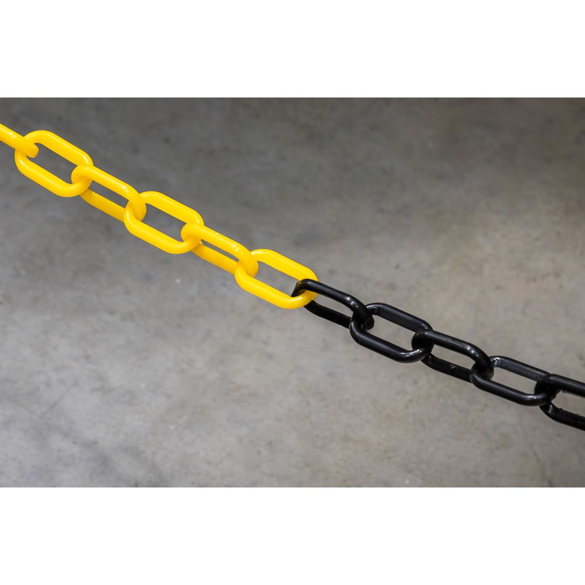 Sealey Safety Chain Black/Yellow 25m x 6mm BYC25M