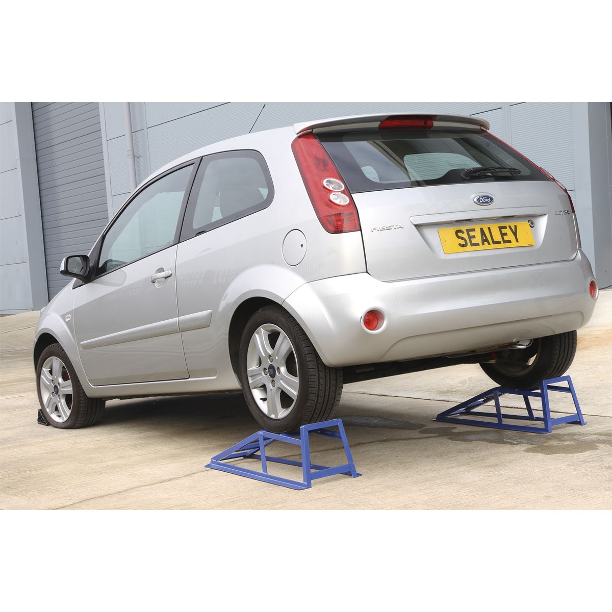 Sealey Car Ramps 1 Tonne Capacity per Ramp 2 Tonne Capacity per Pair CAR2000