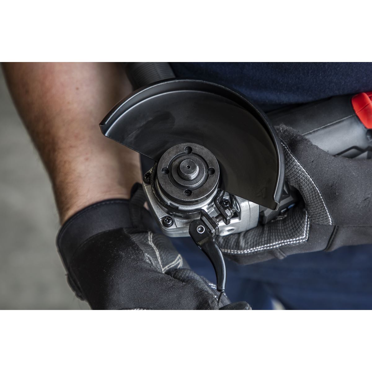 Sealey Cordless Angle Grinder �115mm 20V SV20 Series - Body Only CP20VAGB