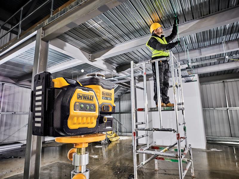 DEWALT DCE089D1G18 3 x 360° Green Multi-Line Laser 12/18V 1 x 2.0Ah Li-ion DEW089D1G18