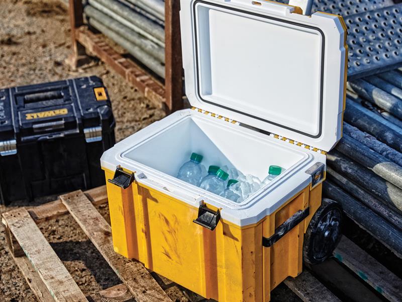 DEWALT TSTAK™ Cooler Box on Wheels DEW183281