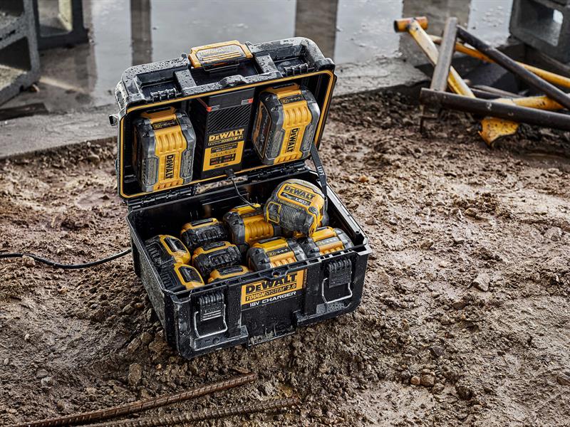 DEWALT TOUGHSYSTEM™ 2.0 Charger Toolbox DEW183470