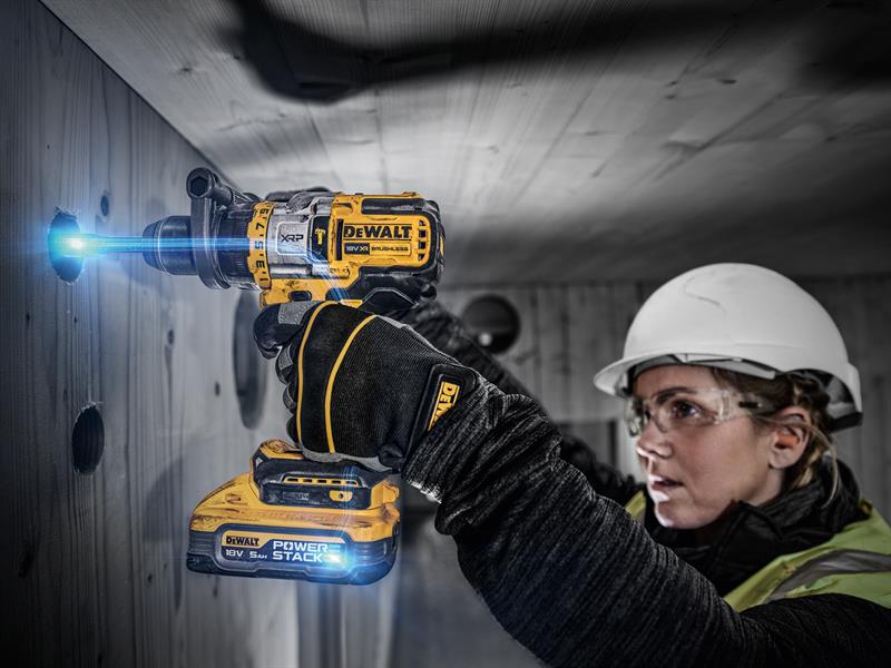 DEWALT DCD999H2T XR XRP Combi Drill 18V 2 x 5.0Ah POWERSTACK™ Li-ion DEWDCD999H2T