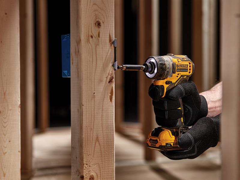 DEWALT DCF601D2 XR Brushless Sub-Compact Screwdriver 12V 2 x 2.0Ah Li-ion DEWDCF601D2