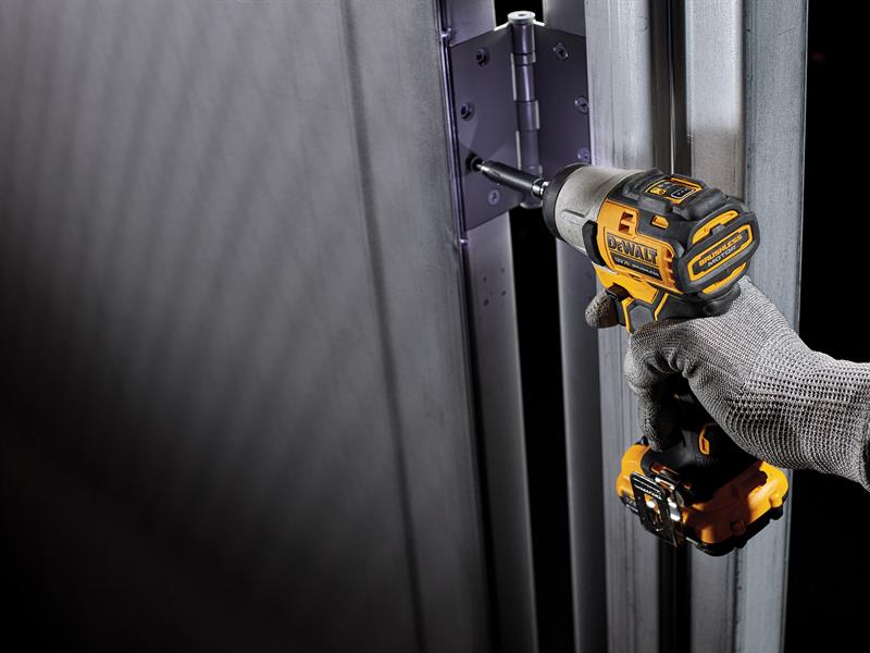 DEWALT DCF801D2 XR Brushless Sub-Compact Impact Driver 12V 2 x 2.0Ah Li-ion DEWDCF801D2