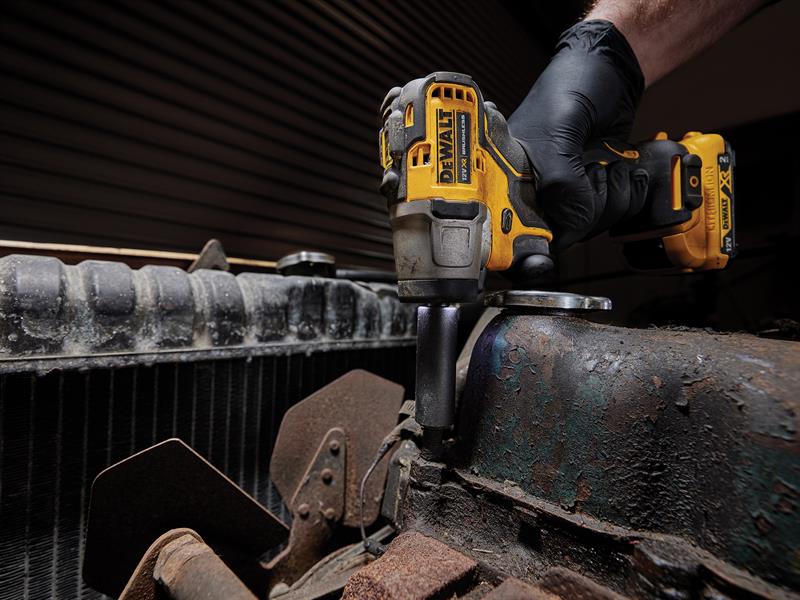DEWALT DCF902D2 XR Brushless Sub-Compact 3/8in Impact Wrench 12V 2 x 2.0Ah Li-ion DEWDCF902D2
