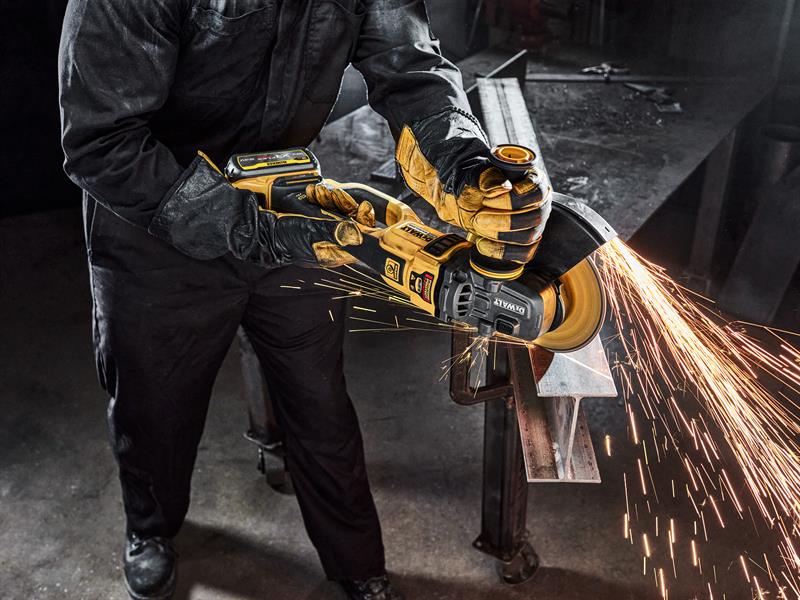 DEWALT FlexVolt Angle Grinder 54V 2 x 3.0Ah Li-ion DEWDCG460X2