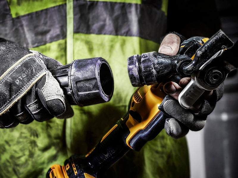DEWALT DCS355M2 XR Brushless Oscillating Multi-Tool 18V 2 x 4.0Ah Li-ion DEWDCS355M2