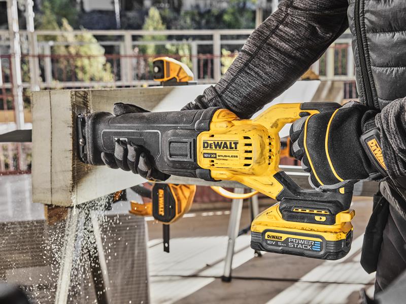 DEWALT DCS386H2T XR Advantage Reciprocating Saw 18V 2 x POWERSTACK™ 5.0Ah Li-ion DEWDCS386H2T
