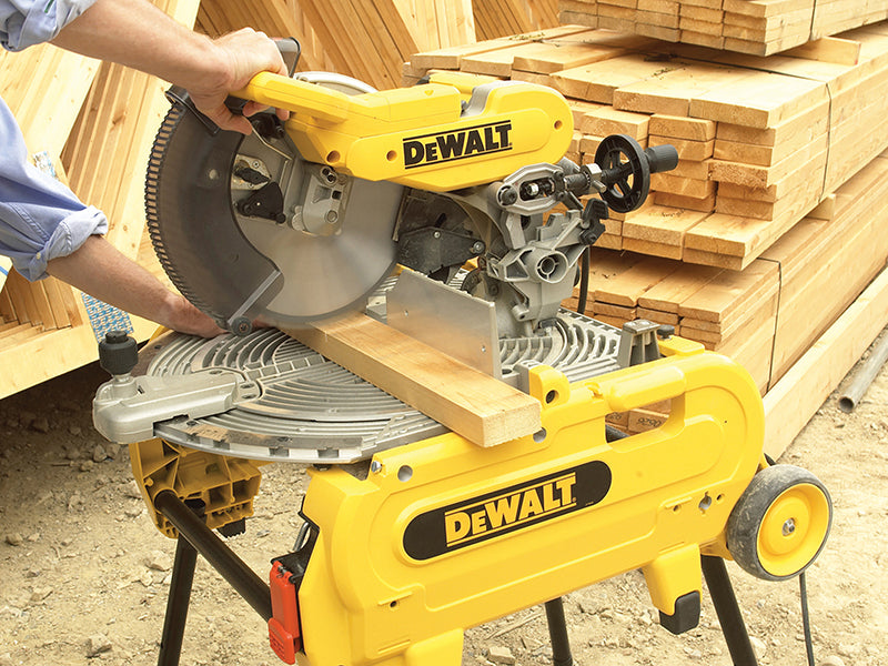 DEWALT Series 40 Circular Saw Blade 305 x 30mm x 80T TCG/Neg DEWDT4288QZ