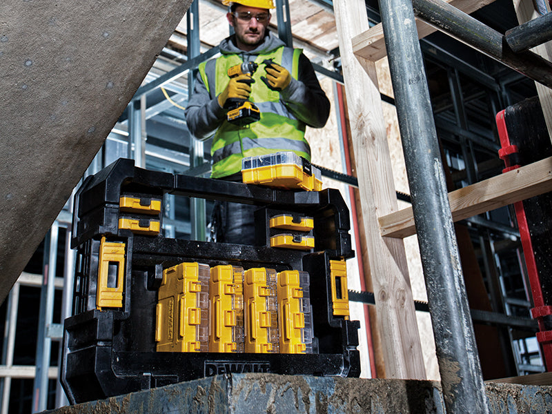 DEWALT TSTAK™ Caddy DEWDT70716QZ