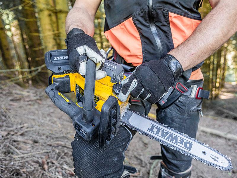 DEWALT FlexVolt XR Top Handle Chainsaw 54V 1 x 3.0Ah Li-ion DEWMCST635X1