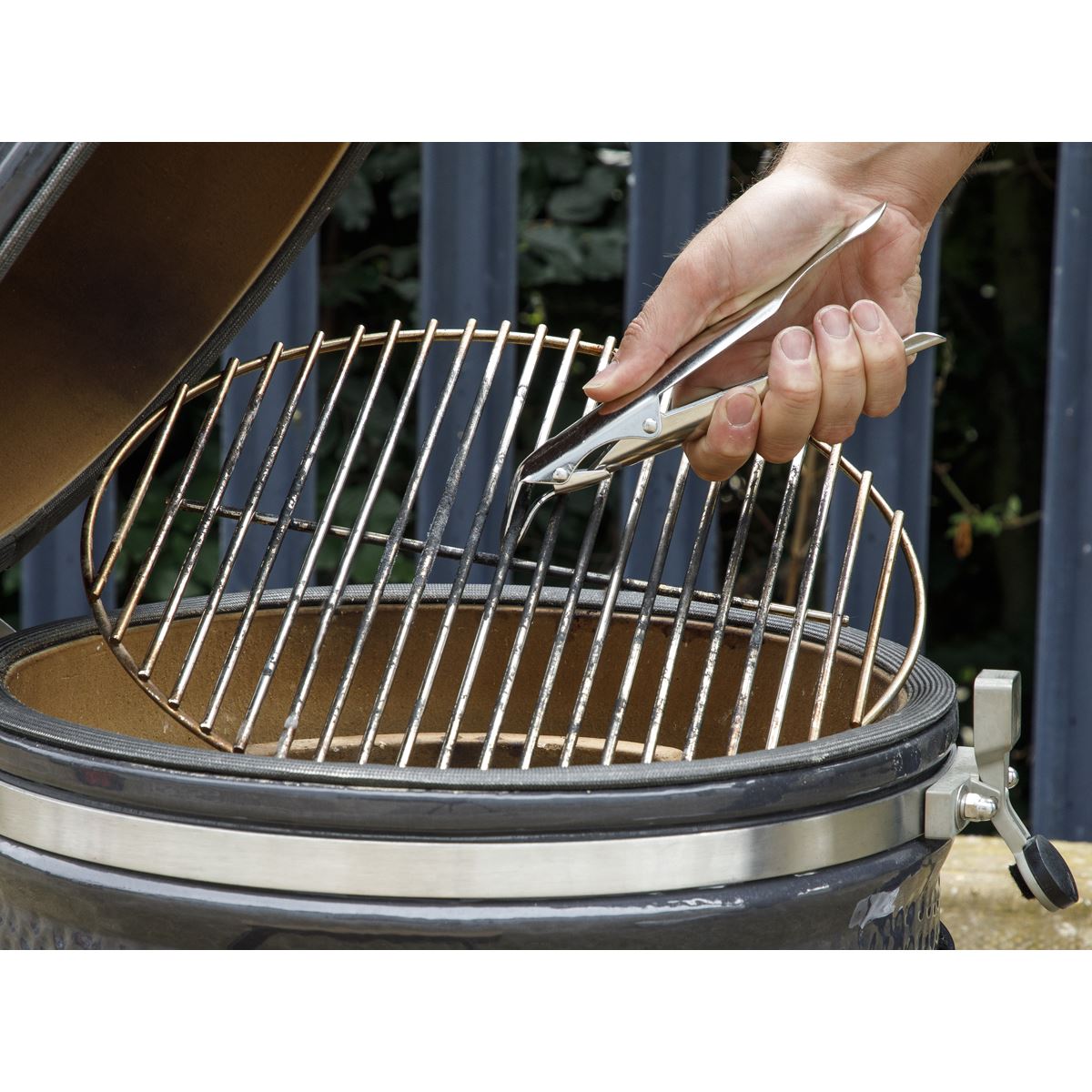 Sealey Dellonda Grill Grid Gripper for Kamado BBQ DG181