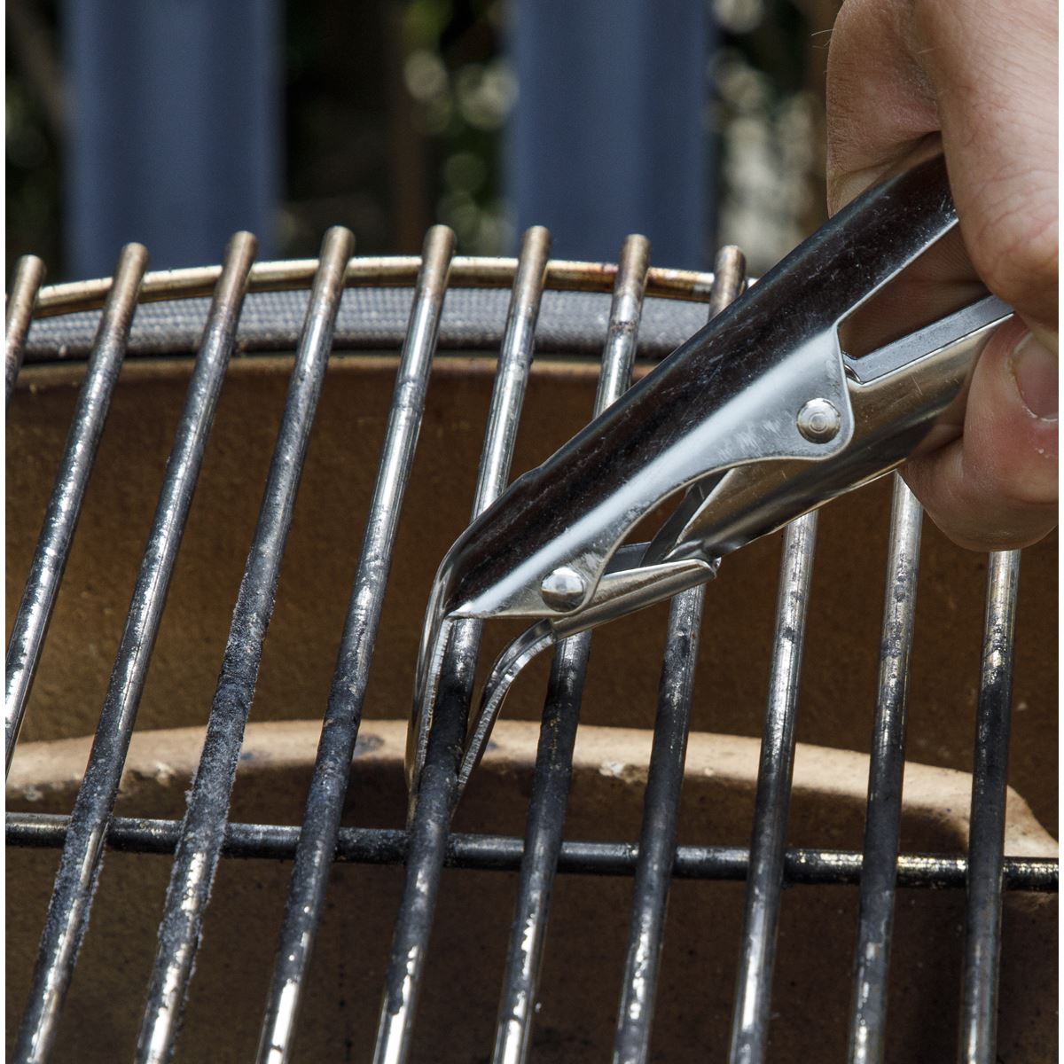 Sealey Dellonda Grill Grid Gripper for Kamado BBQ DG181