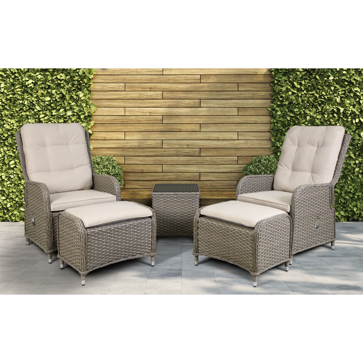 Dellonda Chester Rattan Wicker Outdoor Recliner Seat Coffee Table Brown DG68