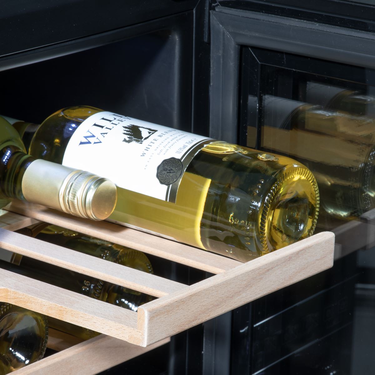 Baridi 20 Bottle Slim 30cm Built In Wine Cooler Touchscreen Control Black DH203