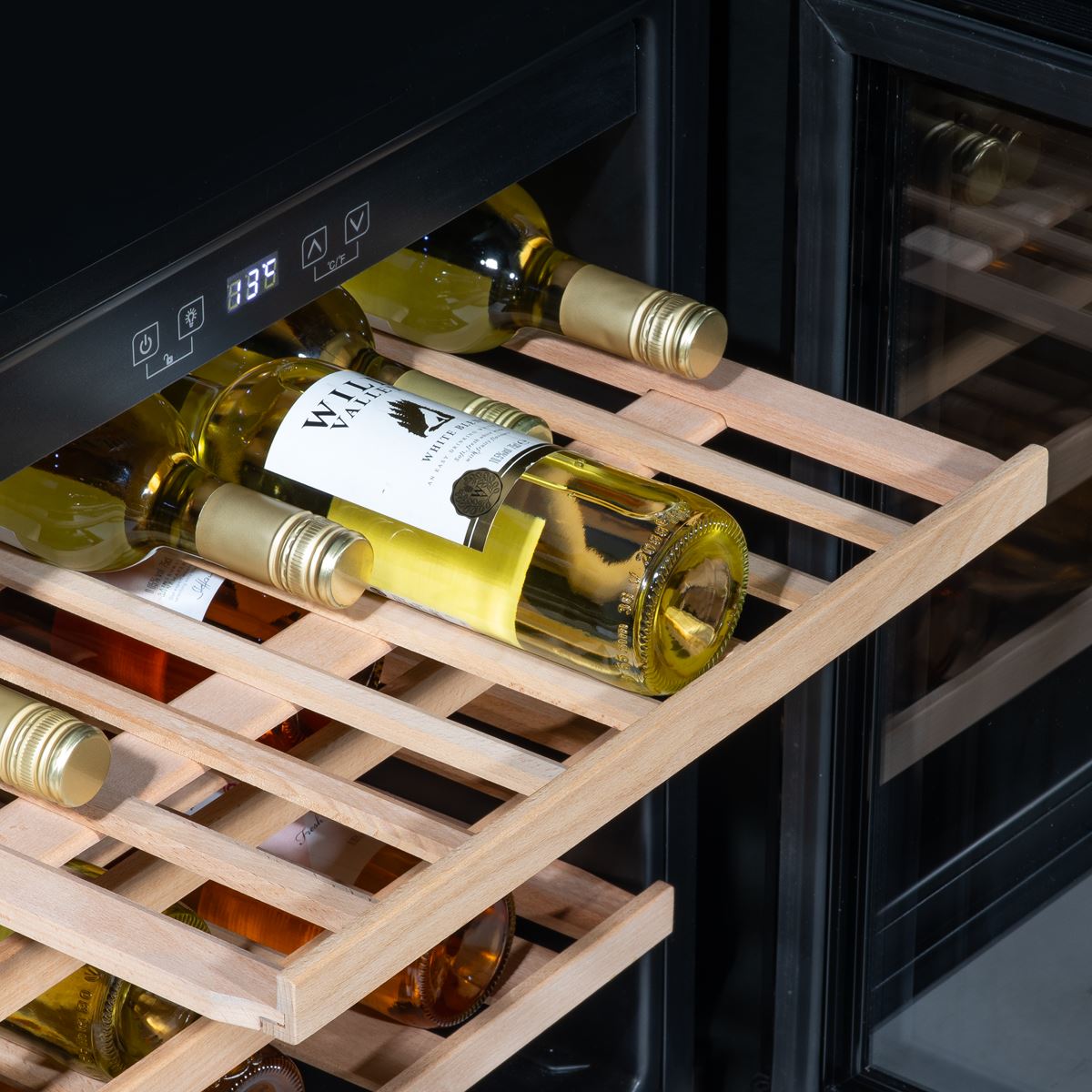 Baridi 60cm Built In 36 Bottle Wine Cooler Beech Wood Shelves Black DH206