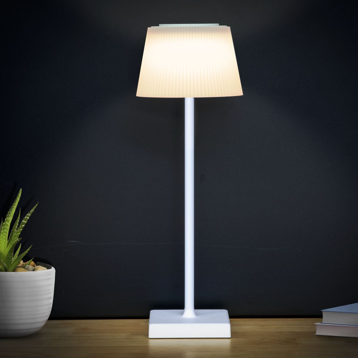 Sealey Dellonda Rechargeable Table Lamp Home Office Restaurant RGB Colour DH213