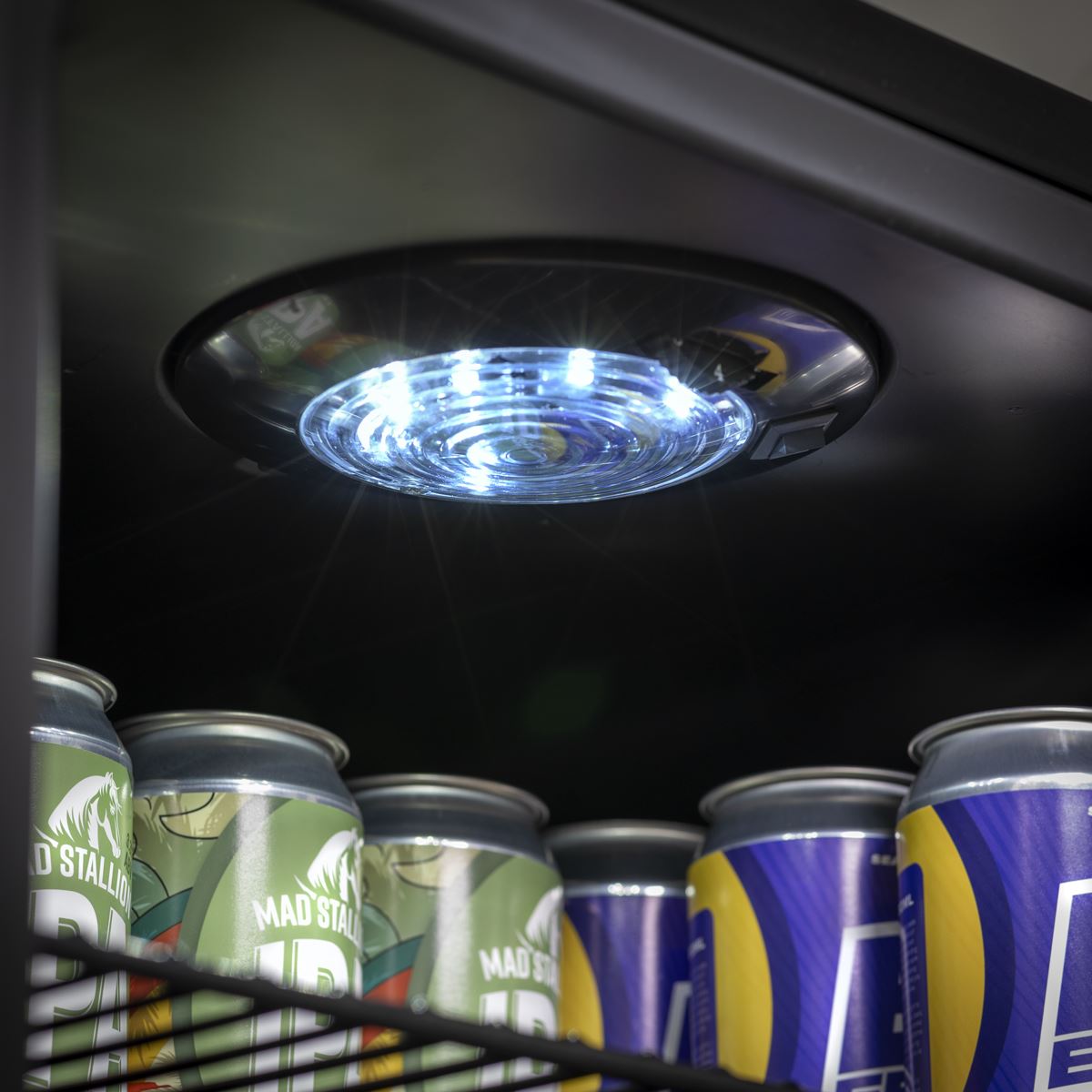 Baridi 115L Under Counter Beer Drinks & Wine Fridge Lock LED Light DH223