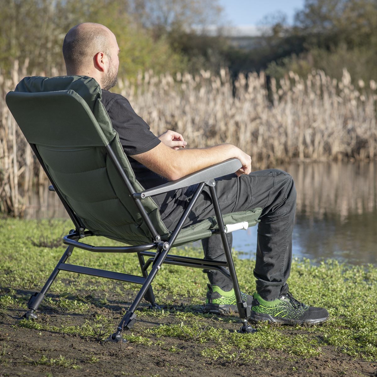 Dellonda Portable Fishing Camping Chair Reclining Adjustable Height DL74