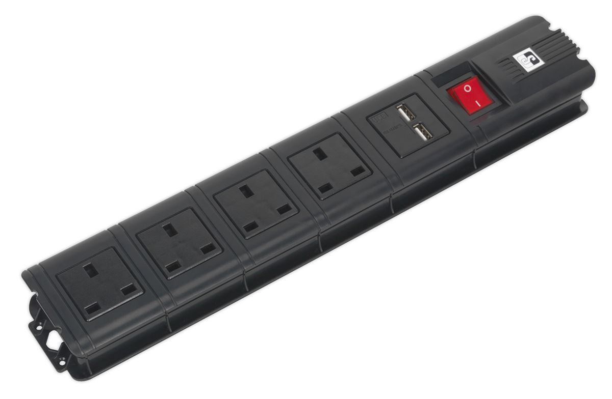 Sealey Extension Cable 2.6m 4 x 230V + 2 x USB Sockets - Black EL34USBB