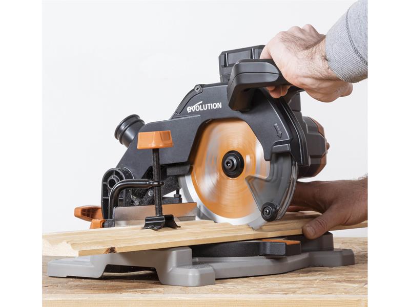 Evolution EXT Compound Mitre Saw 18V 1 x 4.0Ah Li-ion 185 x 20mm R185CMS-Li
