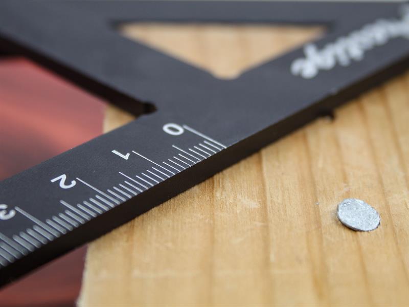 Faithfull Prestige Centre Finder Gauge Black Aluminium 100mm FAICSQ10CNC