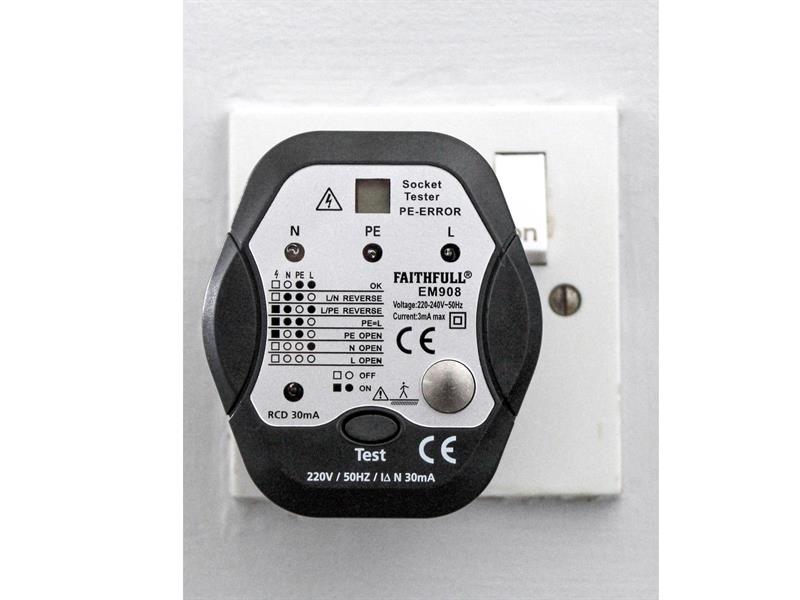 Faithfull Socket Polarity Tester with RCD Test Function FAIDETSOCRCD