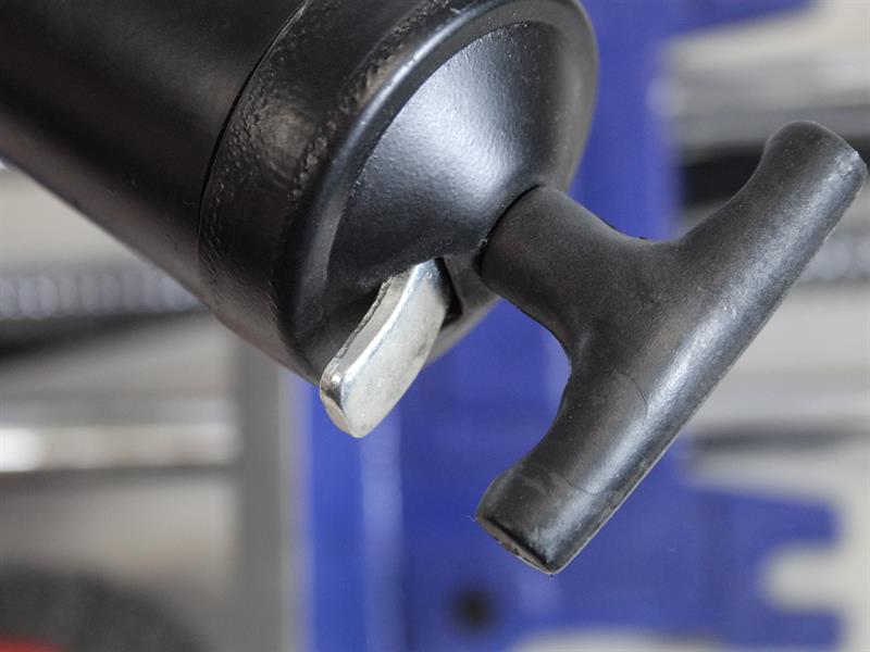 Faithfull Side Lever Grease Gun FAIGGECO